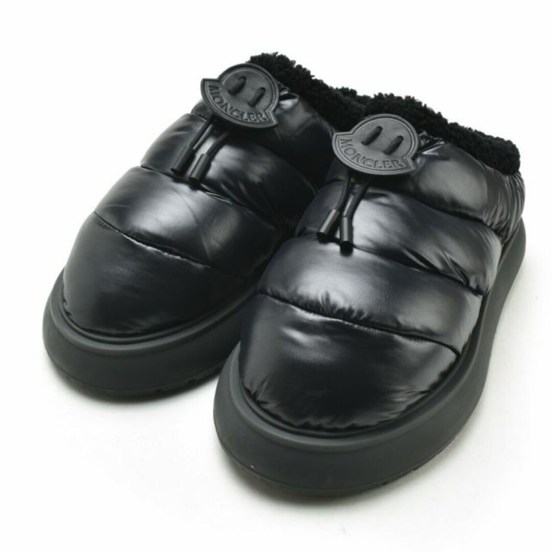 MONCLER(モンクレール)の【BLACK】モンクレール ガイア サボ レディース レディースの靴/シューズ(スリッポン/モカシン)の商品写真