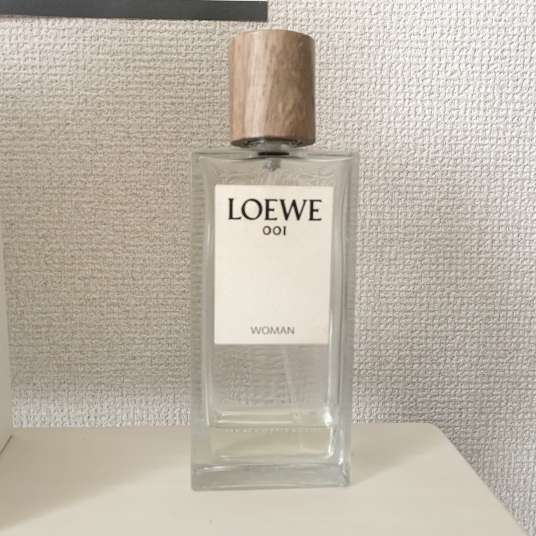 LOEWE - ロエベ 001 ウーマン香水 100mlの通販 by shop｜ロエベならラクマ