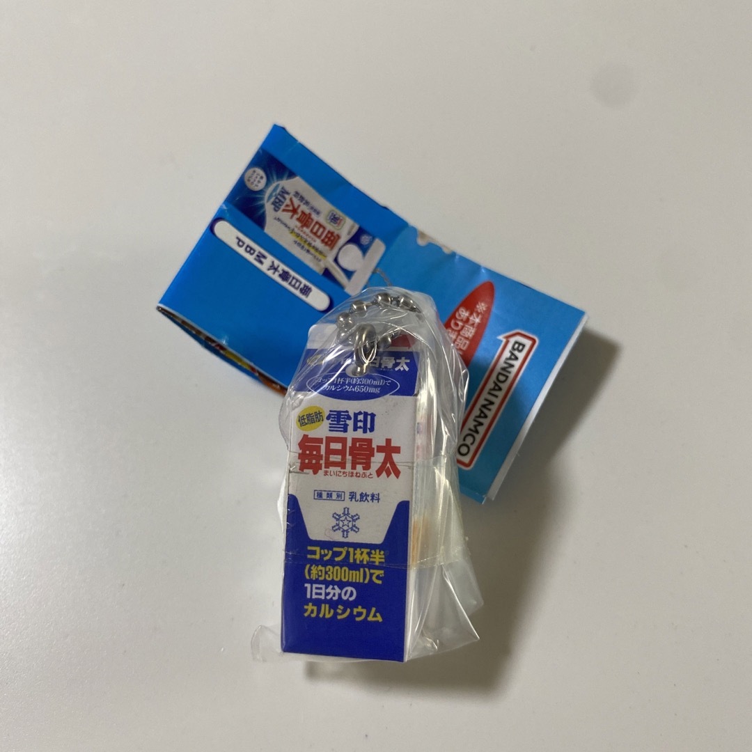 開店記念セール 雪印メグミルク ミニチュアチャーム 乳飲料シリーズ