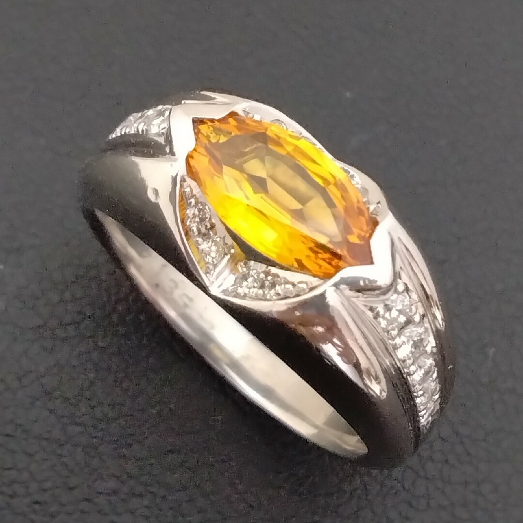 Pt900　イエローサファイア1.35ct✨ダイヤ0.26ct✨素敵リング✨