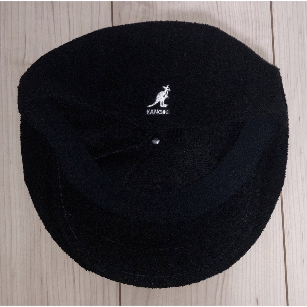 KANGOL(カンゴール)のL 美品 KANGOL ハンチングキャップ ブラック 黒 カンゴール ベレー帽 メンズの帽子(ハンチング/ベレー帽)の商品写真