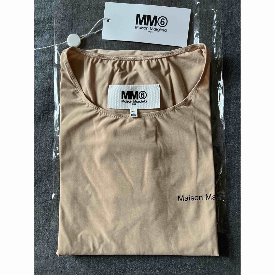 MM6 - MM6 Maison Margiela ロゴボディスーツ Mサイズの通販 by MM6 - MM6 Maison Margiela ロゴボディスーツ Mサイズの通販 by