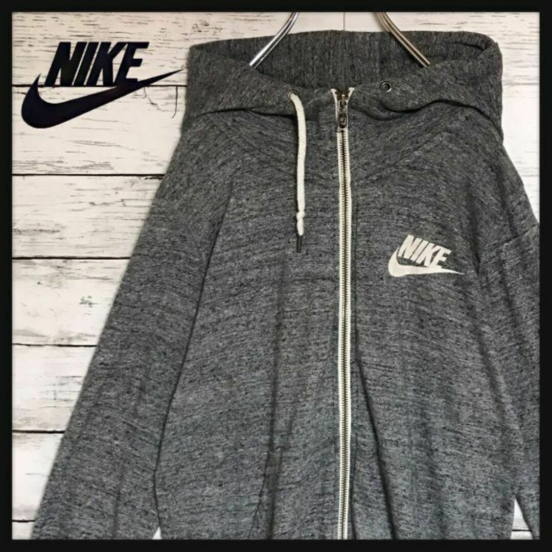 NIKE - 【人気定番】ナイキ⭐︎ロゴ入りジップパーカー 薄手 グレー