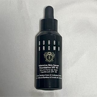 ボビイブラウン(BOBBI BROWN)のBOBBI BROWN スキン セラム ファンデーション / ウォームアイボリー(ファンデーション)