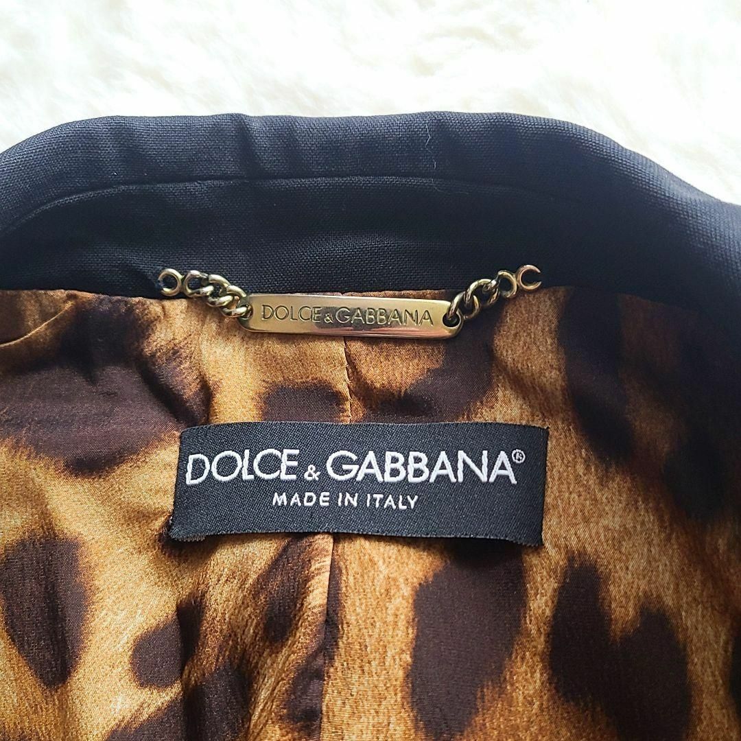 DOLCE&GABBANA(ドルチェアンドガッバーナ)の【美品】 ドルチェ&ガッバーナ パンツスーツ レオパード 金ボタン 38 レディースのフォーマル/ドレス(スーツ)の商品写真