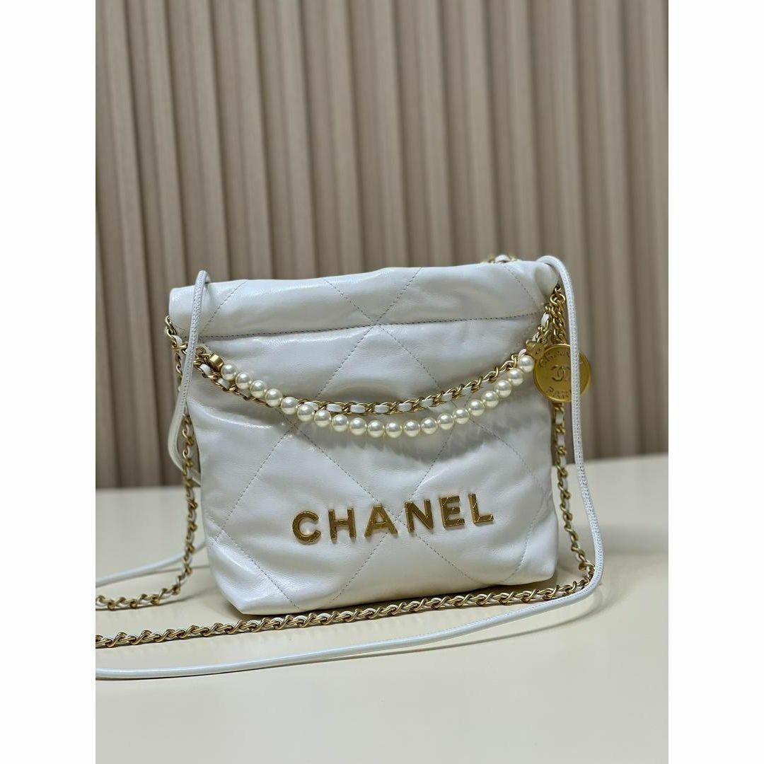 CHANEL - シャネル キャビアスキン ココハンドル ハンドバッグ