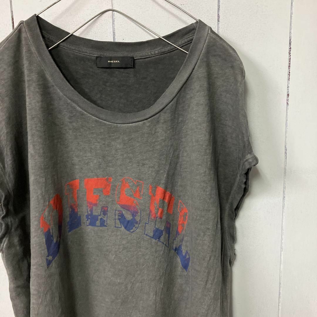 DIESEL(ディーゼル)のディーゼル　カットソー　ノースリーブ　Tシャツ　グラデーション　古着女子 レディースのトップス(カットソー(半袖/袖なし))の商品写真