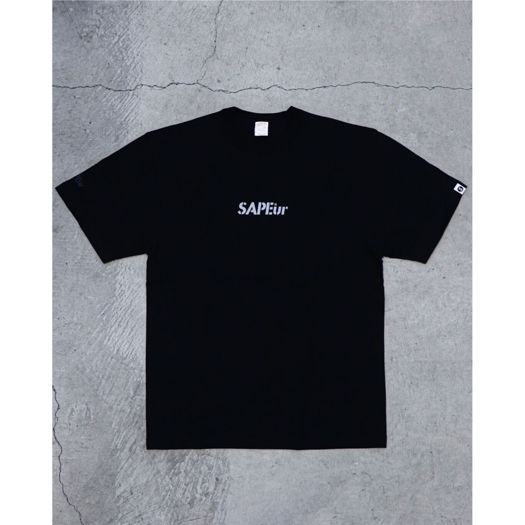新品　SAPEur サプール ロッドマン Tシャツ ブラック　L メンズのトップス(Tシャツ/カットソー(半袖/袖なし))の商品写真