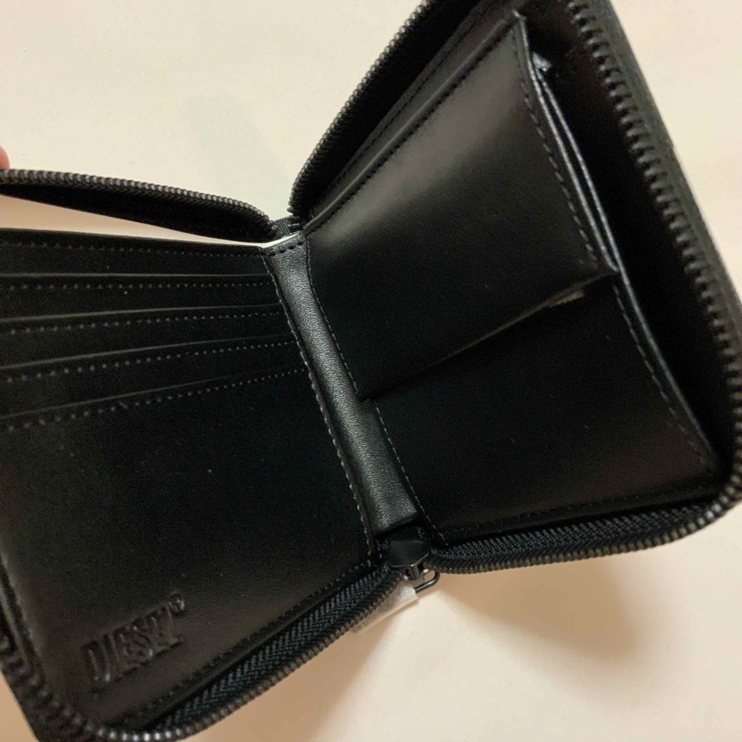 洗練されたデザインDIESEL　Bi-Fold Coin Zip Xs　ブラック 2