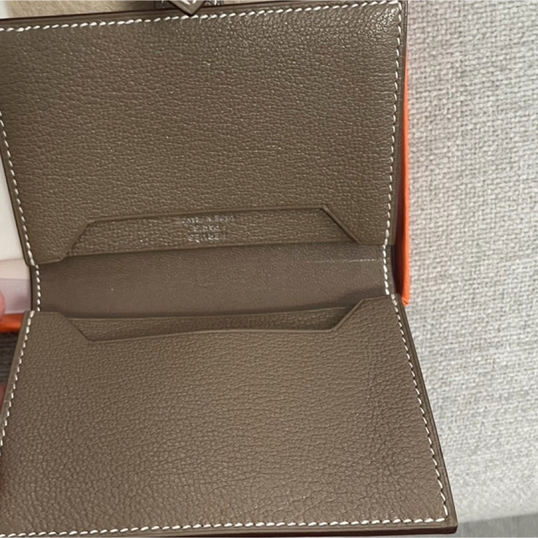 Hermes(エルメス)の【新品未使用】HERMES エルメス ベアン カードケース レディースのファッション小物(名刺入れ/定期入れ)の商品写真