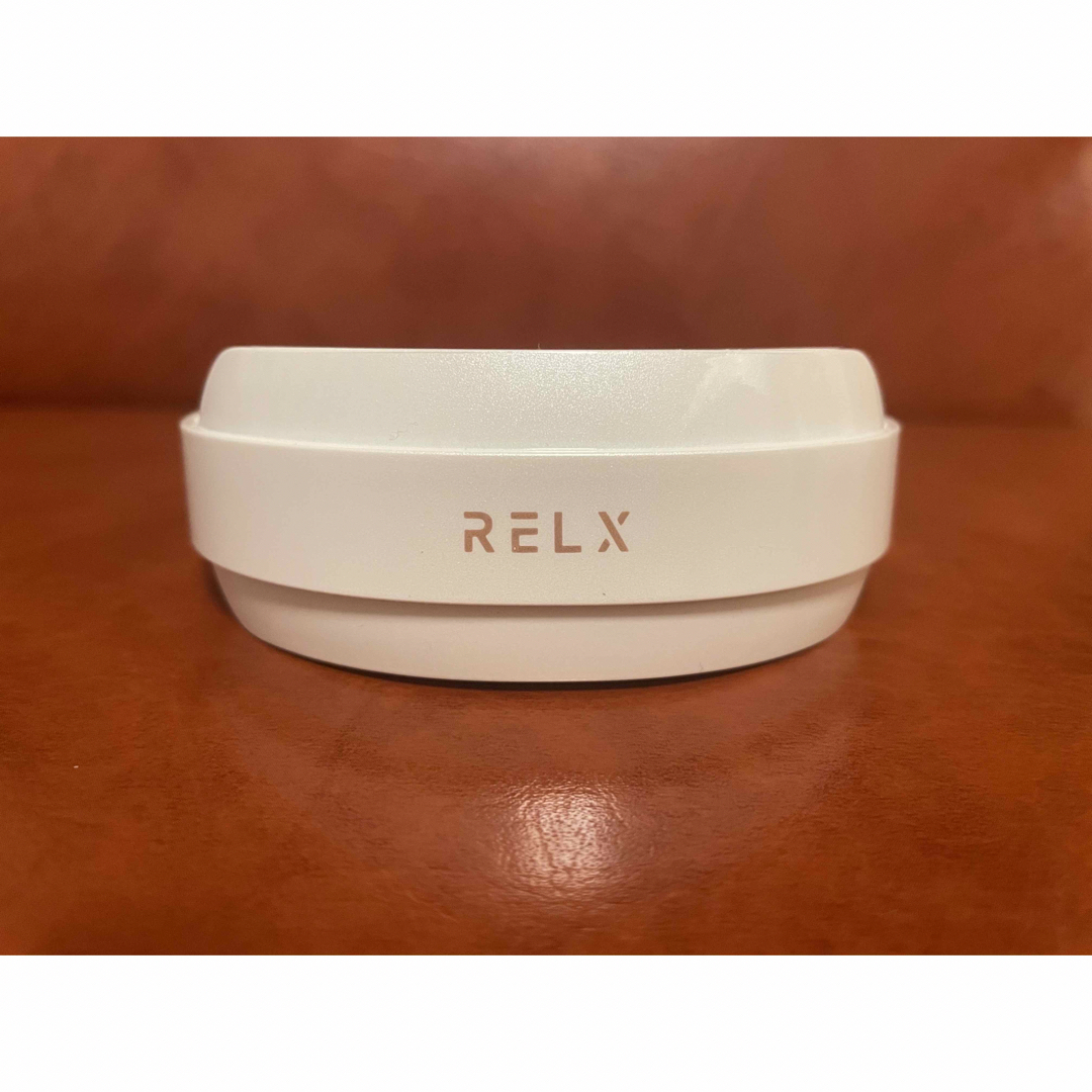 RELX NECK WARMER ホワイト リラクス ネックウォーマー レディースのファッション小物(ネックウォーマー)の商品写真