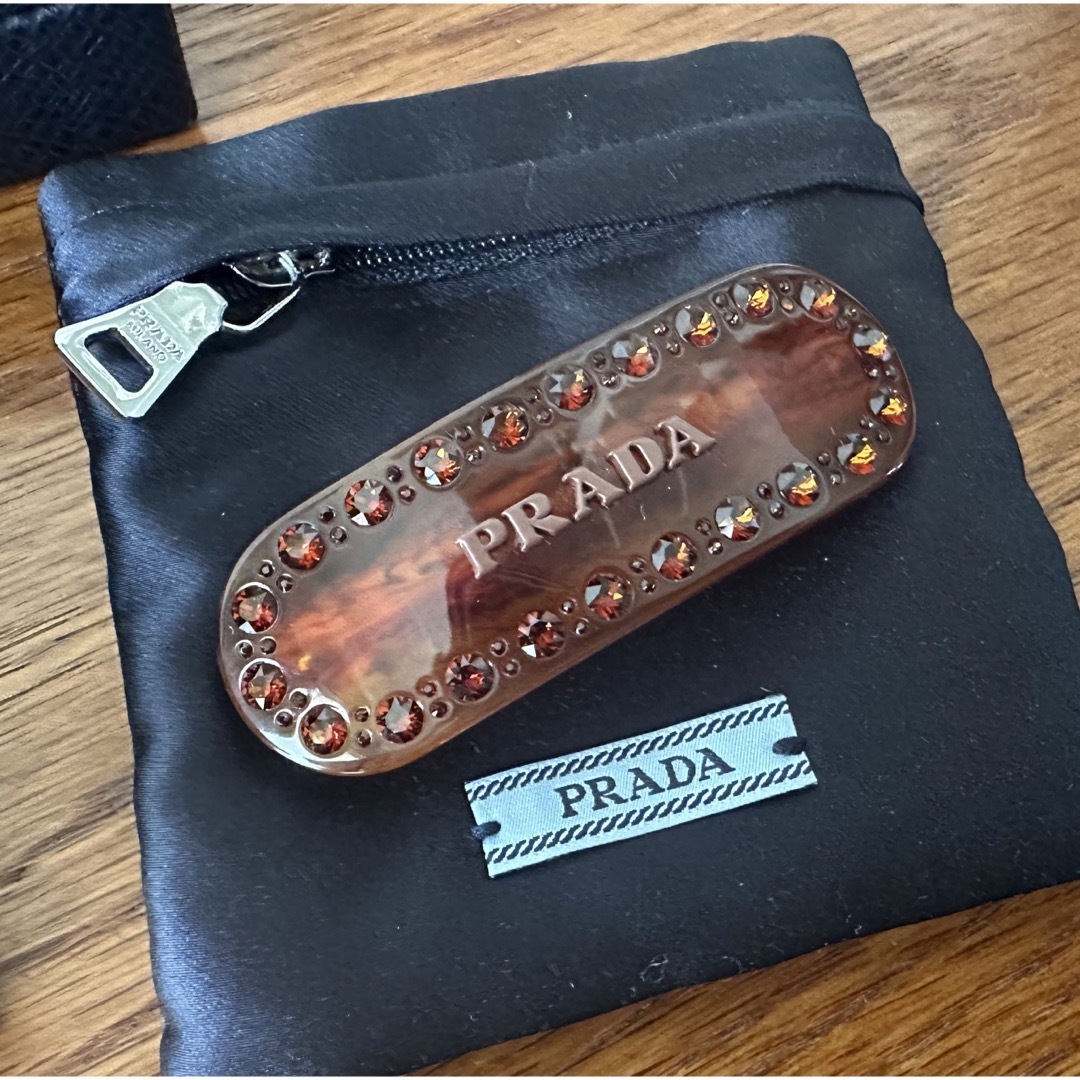 PRADA バレッタ　ブラウン 1