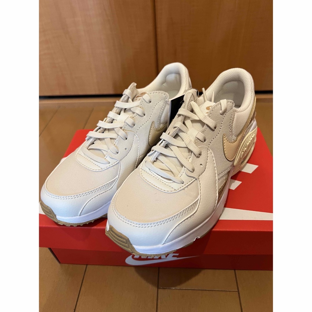 NIKE W AIR MAX EXCEE ナイキ エア マックス エクシーコルク