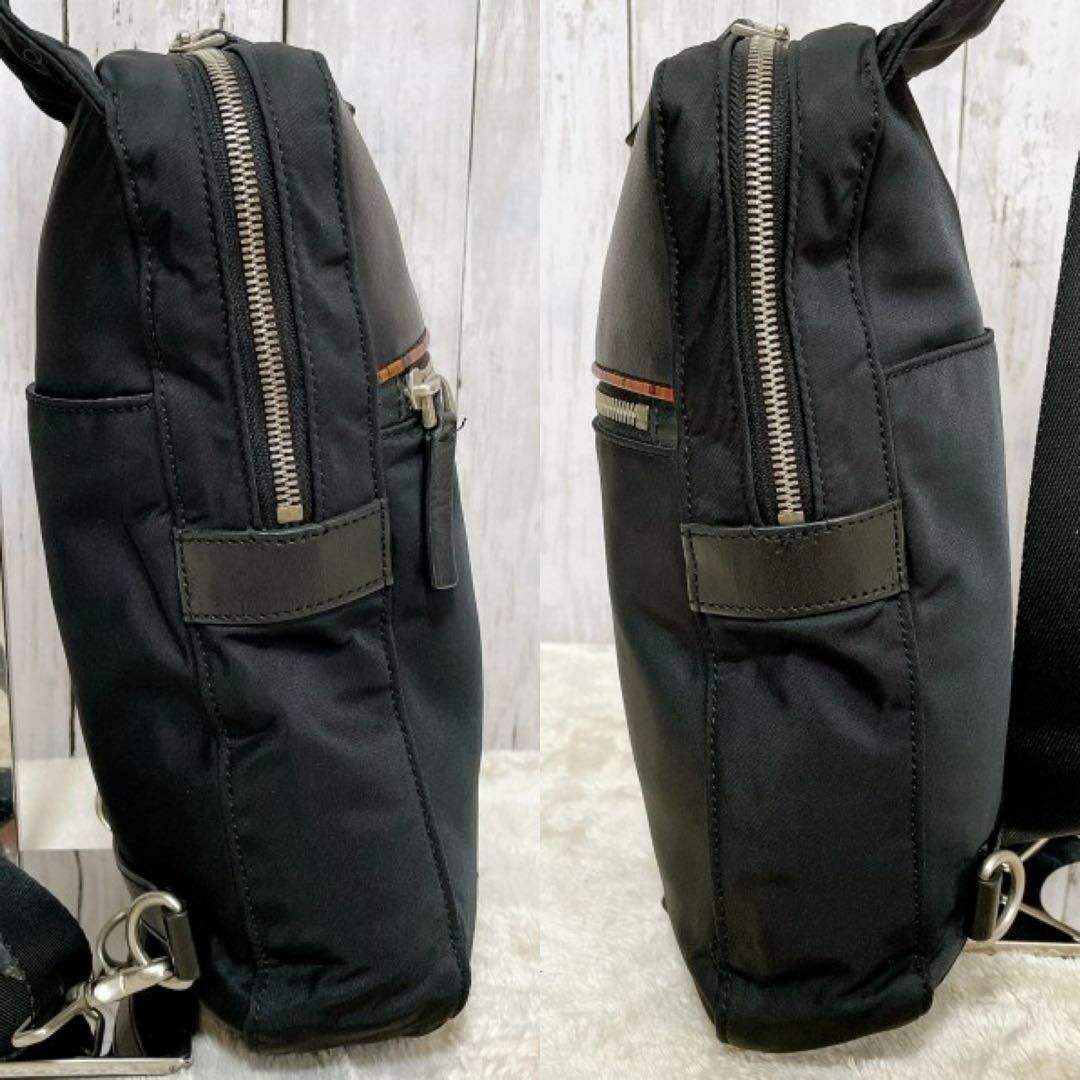 新作入荷得価】 Paul Smith - 美品 Paul Smith ボディバッグ マルチ