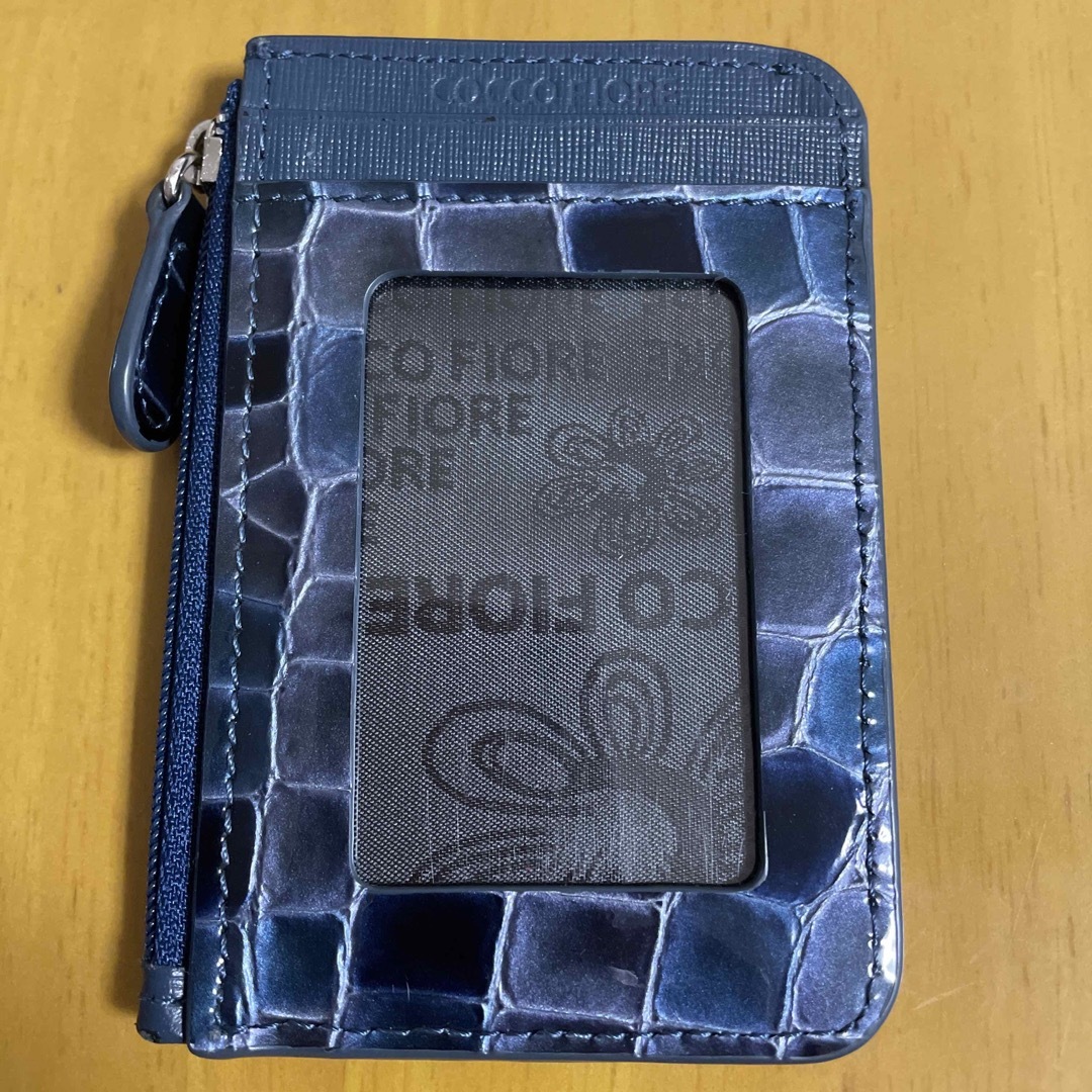 未使用　cocco fiore パスケース　カードケース　コインケース レディースのファッション小物(名刺入れ/定期入れ)の商品写真