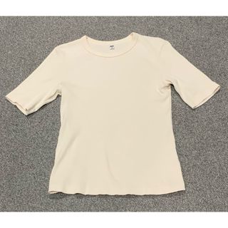 ユニクロ(UNIQLO)のユニクロ　オフホワイト　リブ半袖　(Tシャツ(半袖/袖なし))