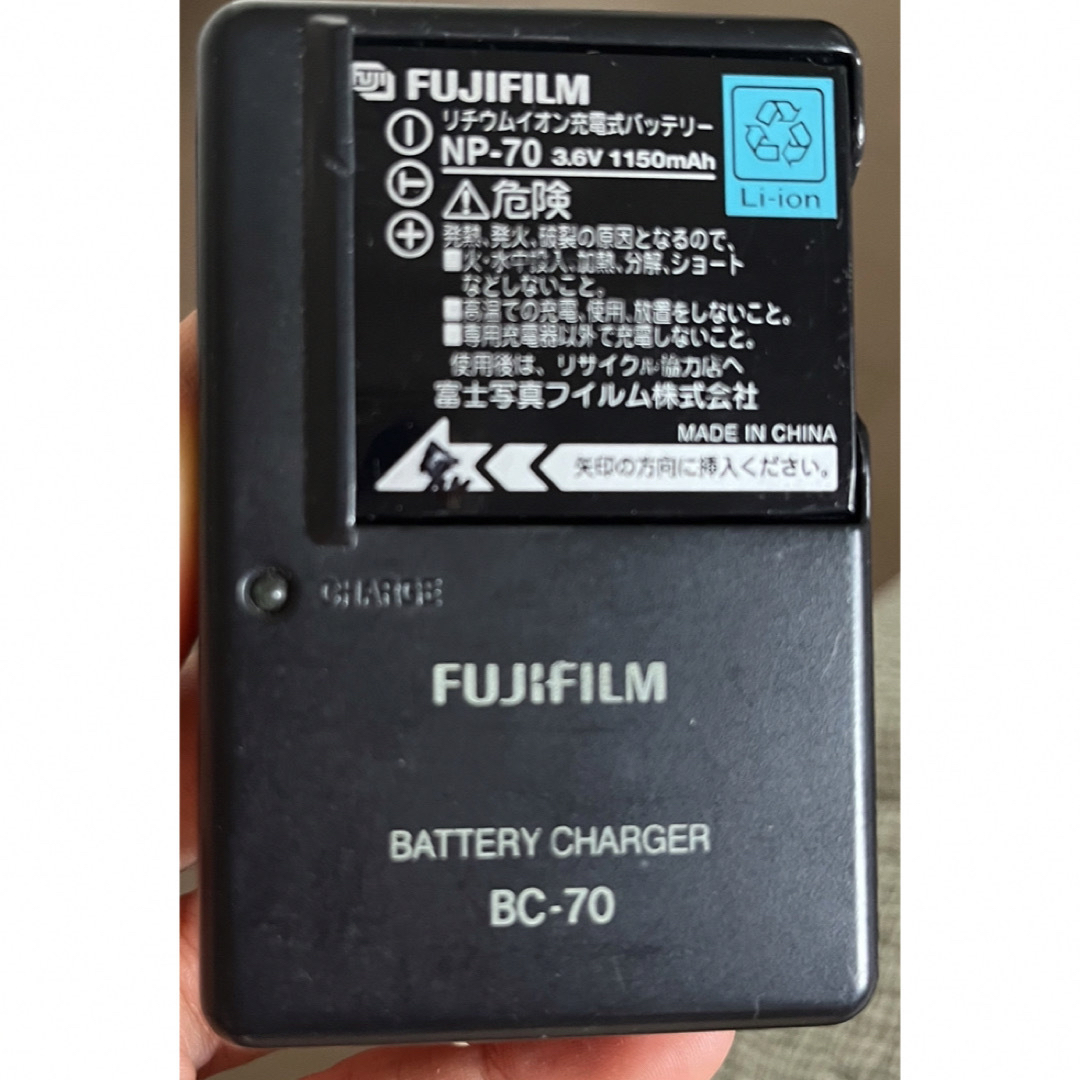 富士フイルム(フジフイルム)のFUJIFILMカメラ スマホ/家電/カメラのカメラ(コンパクトデジタルカメラ)の商品写真