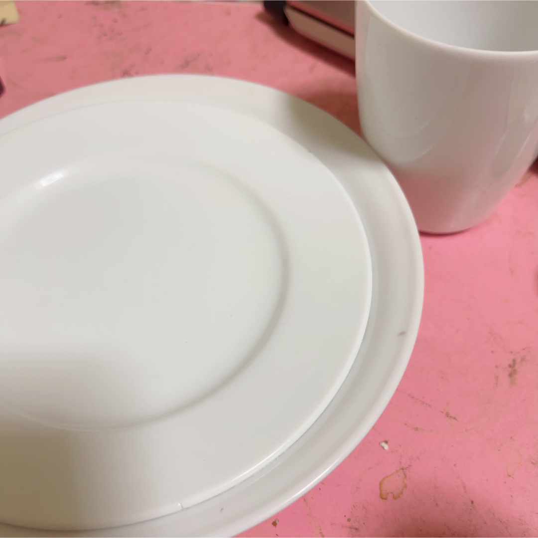 お皿　マグカップ　セット インテリア/住まい/日用品のキッチン/食器(食器)の商品写真