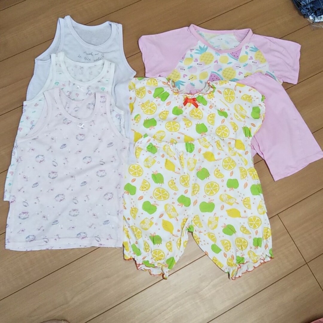 西松屋(ニシマツヤ)の専用 夏物おまとめ キッズ/ベビー/マタニティのキッズ服女の子用(90cm~)(パジャマ)の商品写真