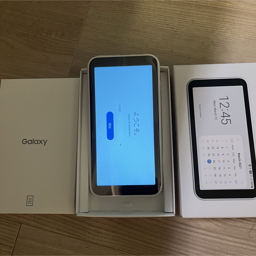 Galaxy(ギャラクシー)のGalaxy 5G Mobile Wi-Fi SCR01SWU ホワイト スマホ/家電/カメラのPC/タブレット(PC周辺機器)の商品写真