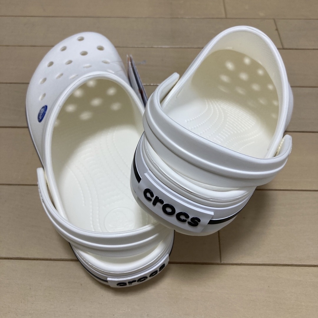 crocs(クロックス)の新品 27cm クロックス クロックバンド ホワイト メンズの靴/シューズ(サンダル)の商品写真