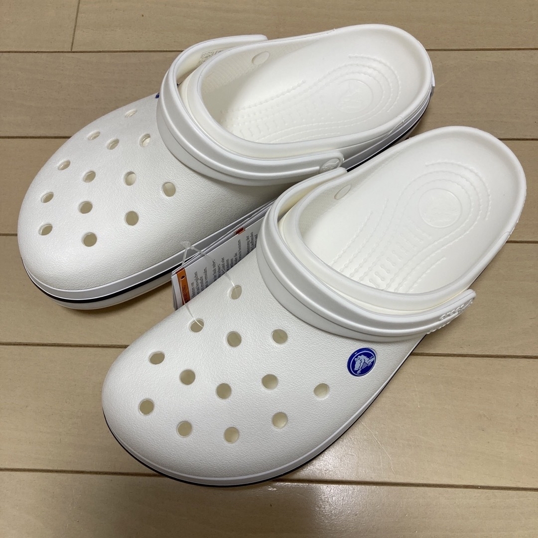 crocs(クロックス)の新品 27cm クロックス クロックバンド ホワイト メンズの靴/シューズ(サンダル)の商品写真