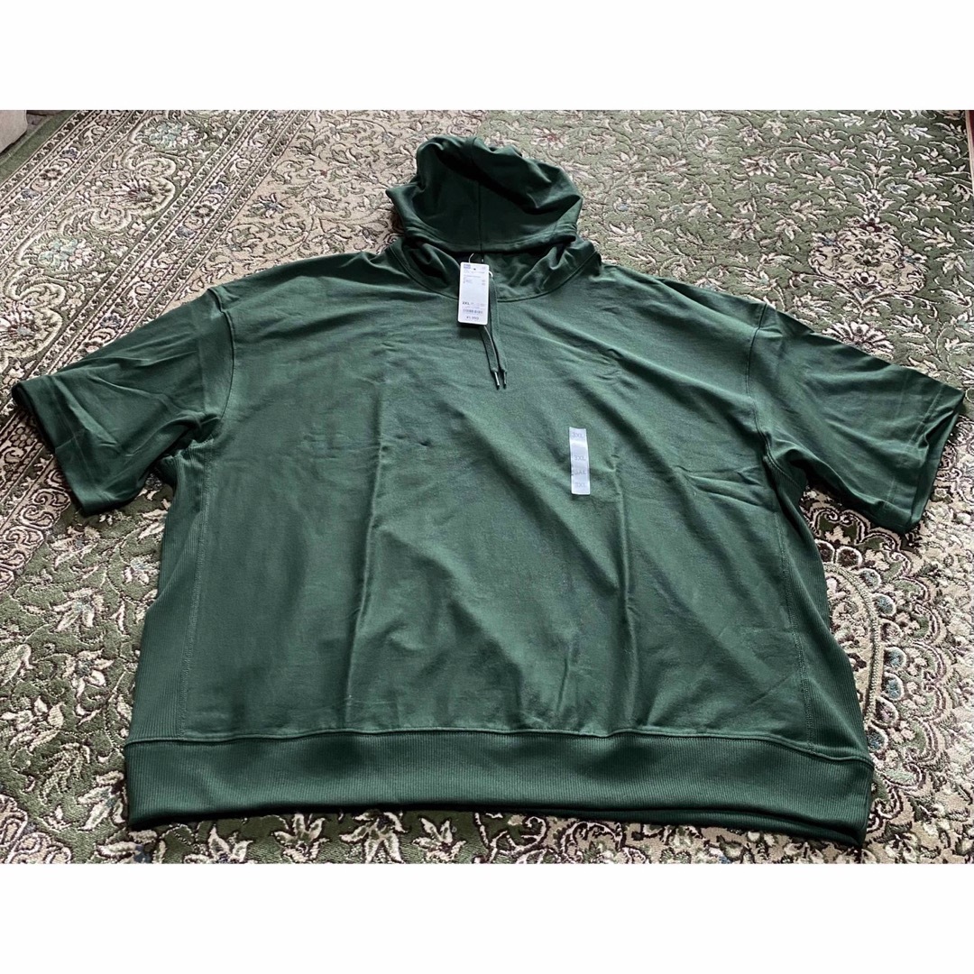 GU(ジーユー)のGU スウェTパーカ ( 5分袖 ) DARK GREEN 3XL MEN  メンズのトップス(Tシャツ/カットソー(半袖/袖なし))の商品写真