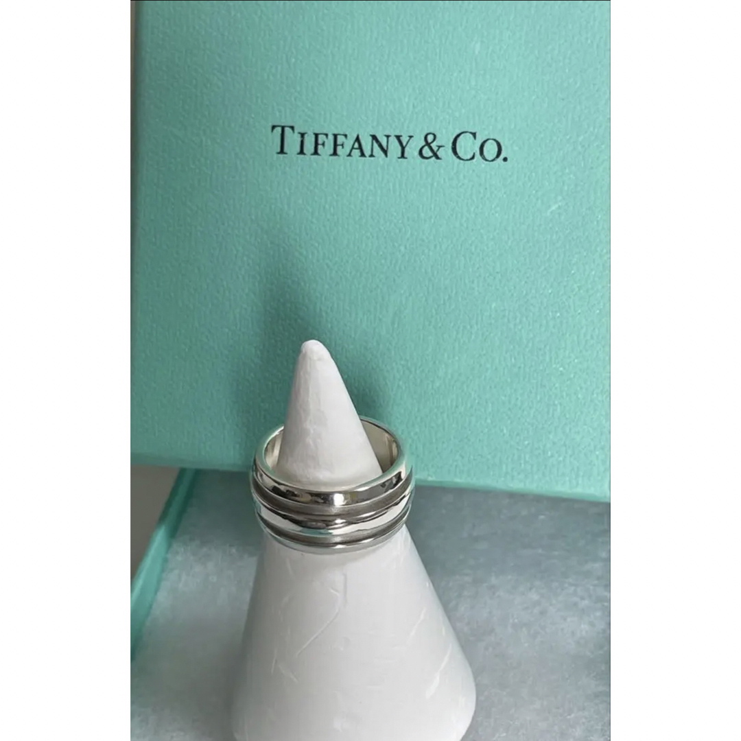 Tiffany & Co. - 極美品 Tiffany ティファニーグルーブドリング Tiffany & Co. - 極美品 Tiffany ティファニーグルーブドリング