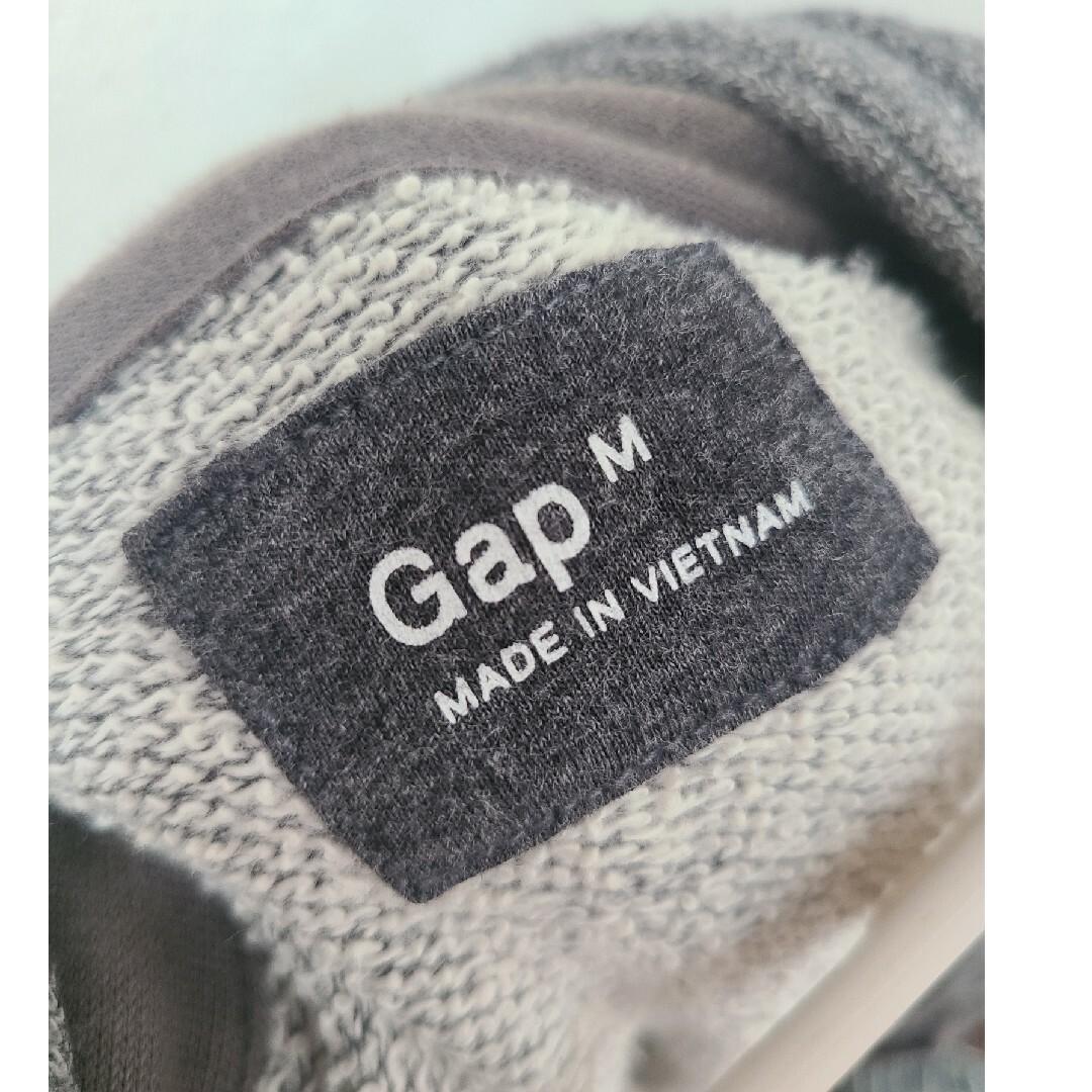 GAP グレー　パーカー メンズのトップス(パーカー)の商品写真