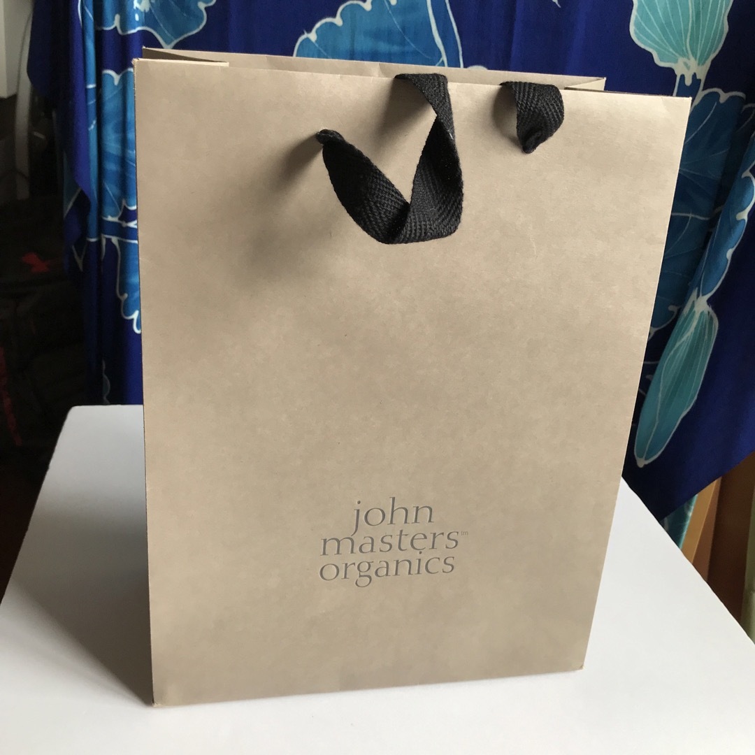 John Masters Organics(ジョンマスターオーガニック)のJohn master organic ショップ袋 レディースのバッグ(ショップ袋)の商品写真