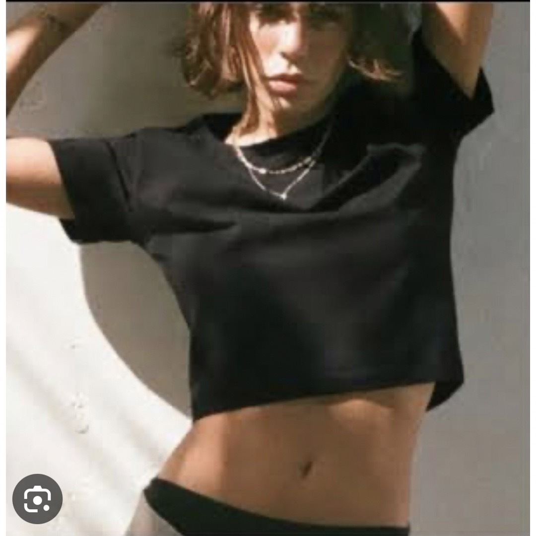 ZARA(ザラ)のZARA ショート丈T 2set レディースのトップス(Tシャツ(半袖/袖なし))の商品写真