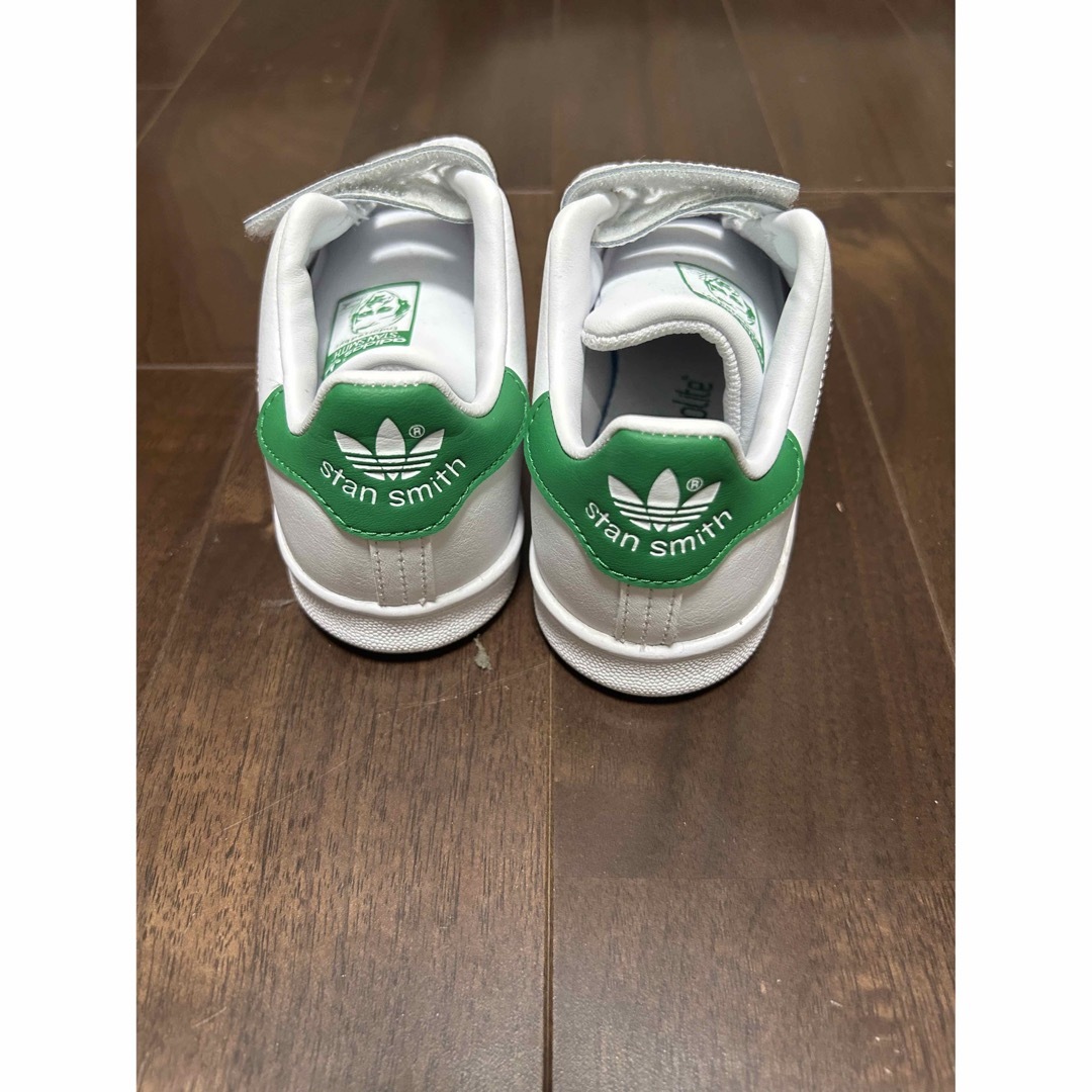 STANSMITH（adidas）(スタンスミス)のstan smith 19cm  キッズスニーカー キッズ/ベビー/マタニティのキッズ靴/シューズ(15cm~)(スニーカー)の商品写真