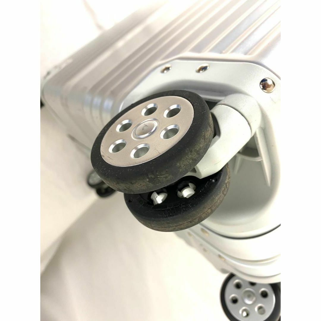 メルセデス ベンツ アルミスーツケース 65L TSAダイヤル式ロック搭載