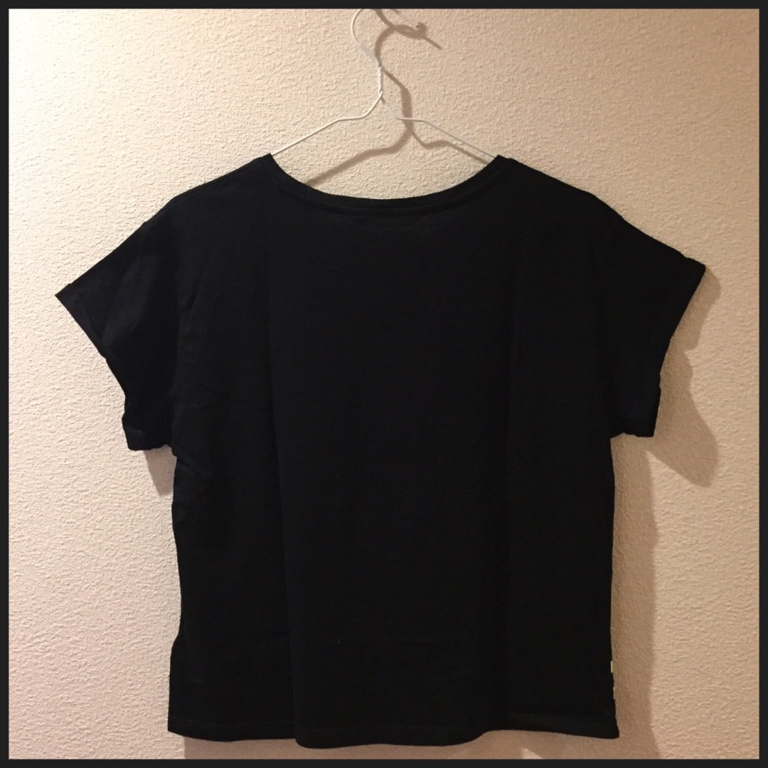 H&M(エイチアンドエム)の【H&M】ショート丈カットソー  キッズTシャツ 170 ブラック キッズ/ベビー/マタニティのキッズ服女の子用(90cm~)(Tシャツ/カットソー)の商品写真