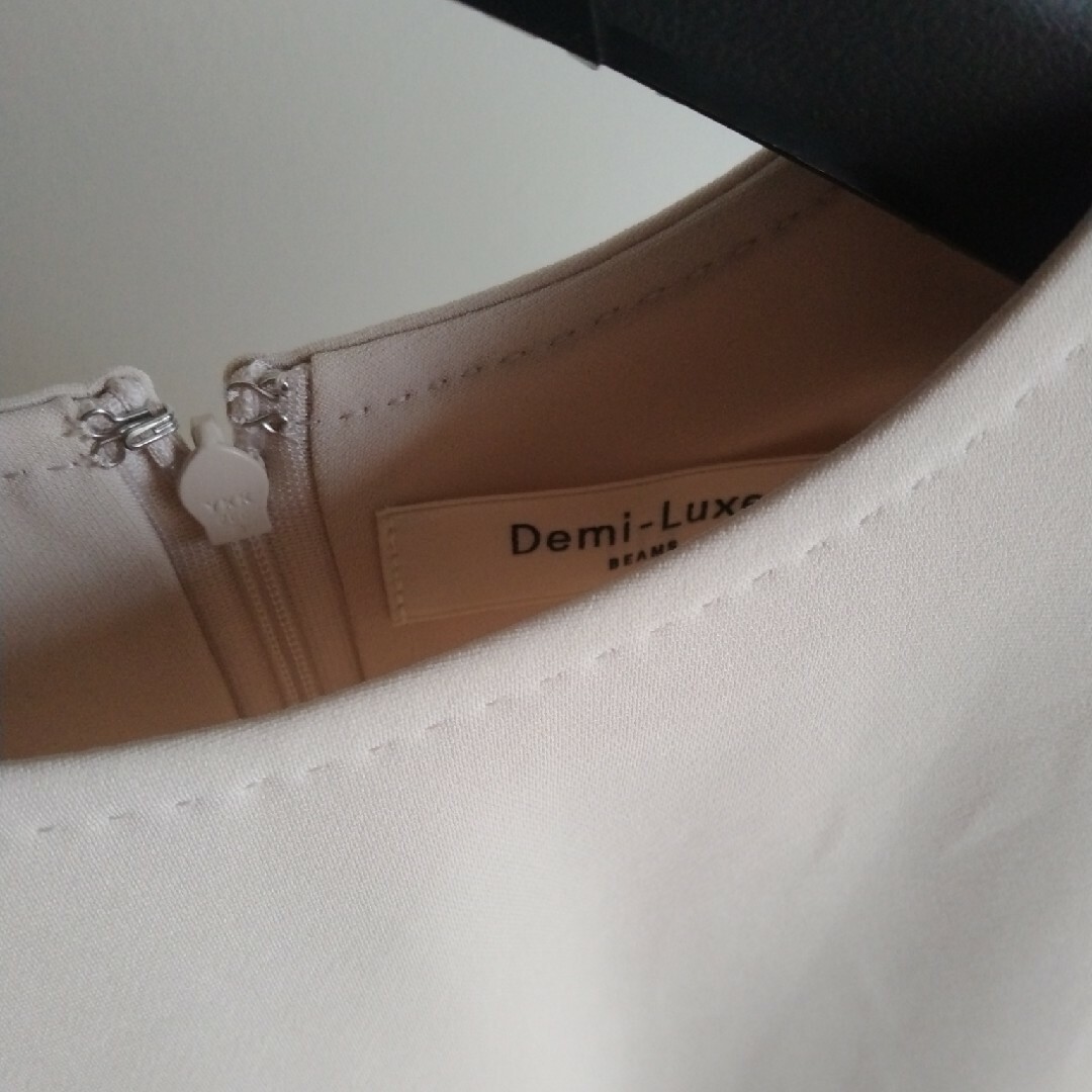 Demi-Luxe BEAMS(デミルクスビームス)の⭐美品⭐ブラウス　Demi-Luxe BEAMS レディースのトップス(シャツ/ブラウス(半袖/袖なし))の商品写真