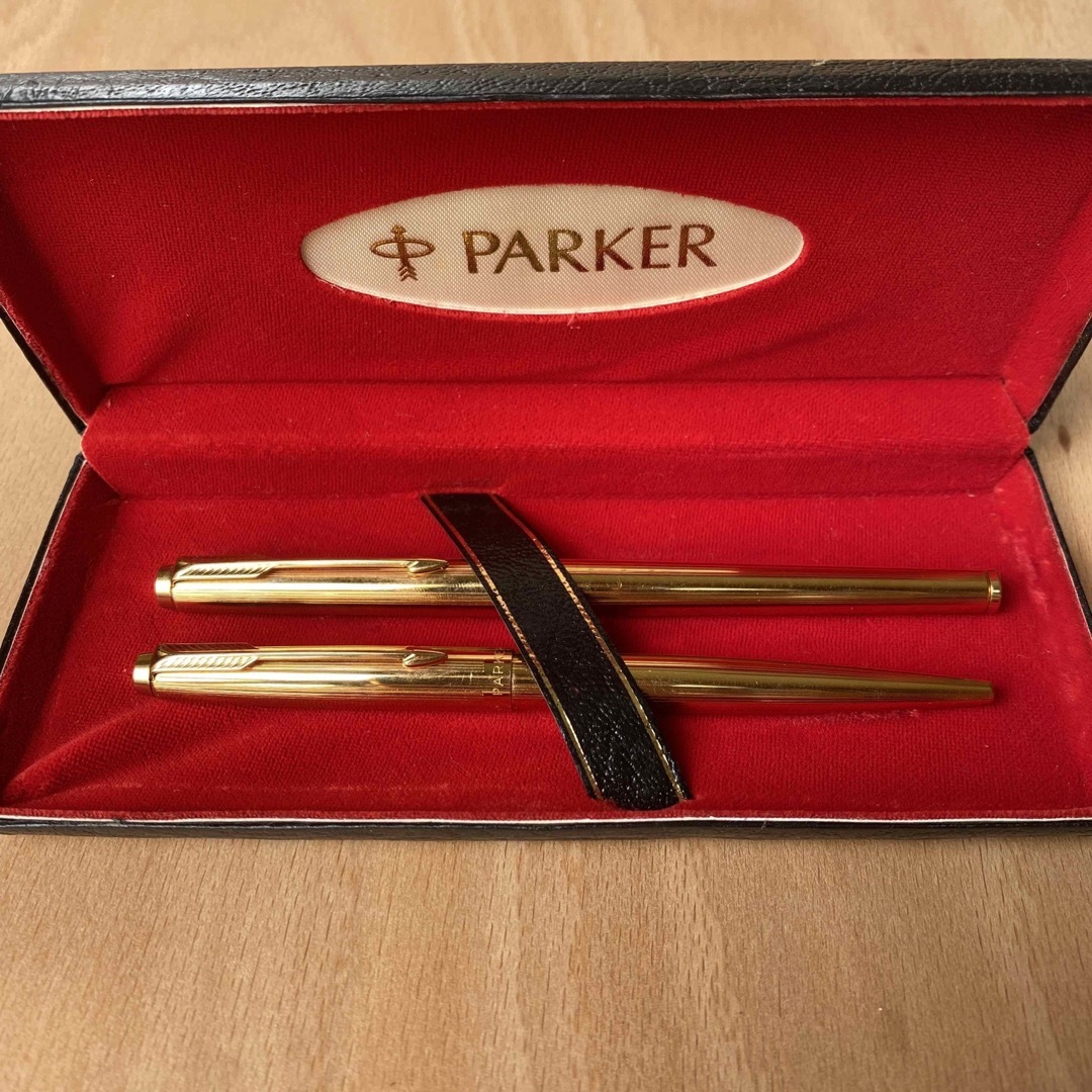 PARKER パーカー ゴールド 万年筆 ボールペン セット | フリマアプリ ラクマ