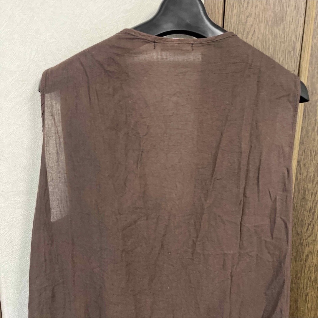 綿100%ブラウンのデザインシャツ レディースのトップス(シャツ/ブラウス(半袖/袖なし))の商品写真