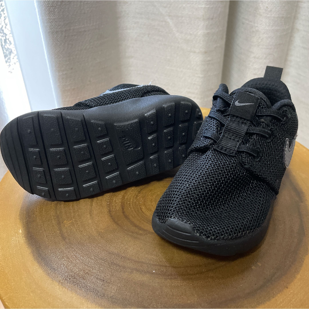 NIKE(ナイキ)のナイキスニーカー 2足セット キッズ/ベビー/マタニティのベビー靴/シューズ(~14cm)(スニーカー)の商品写真