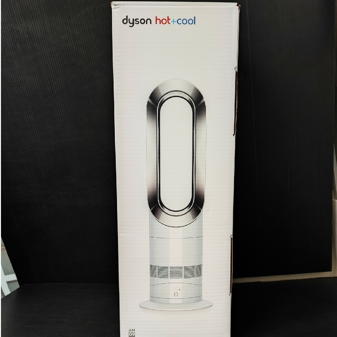 Dyson(ダイソン)のダイソン　Hot＋Cool　AM09　N　ファンヒーター　ホワイト／アイアン スマホ/家電/カメラの冷暖房/空調(扇風機)の商品写真