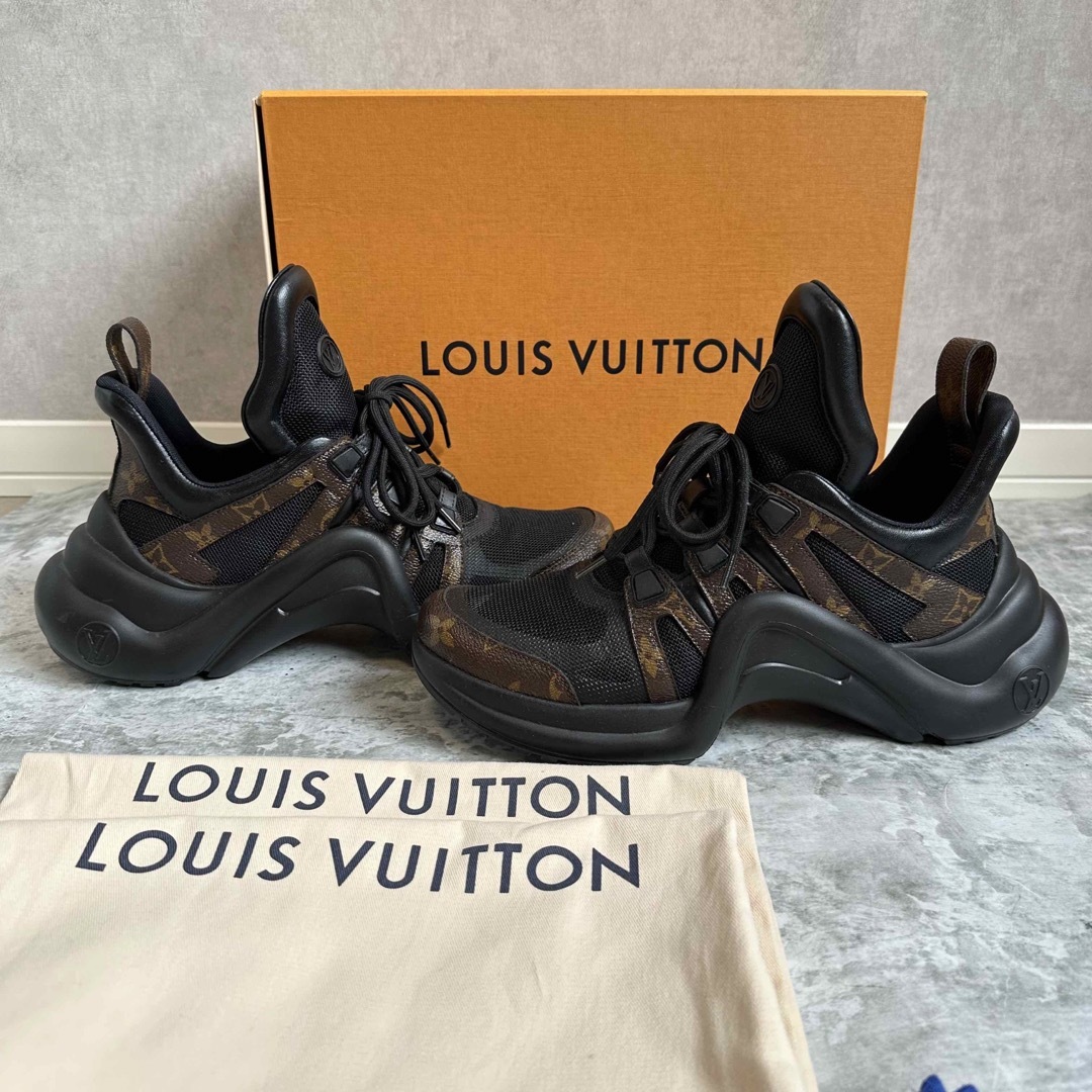 LOUIS VUITTON ルイヴィトン　アークライトライン　スニーカー　美品