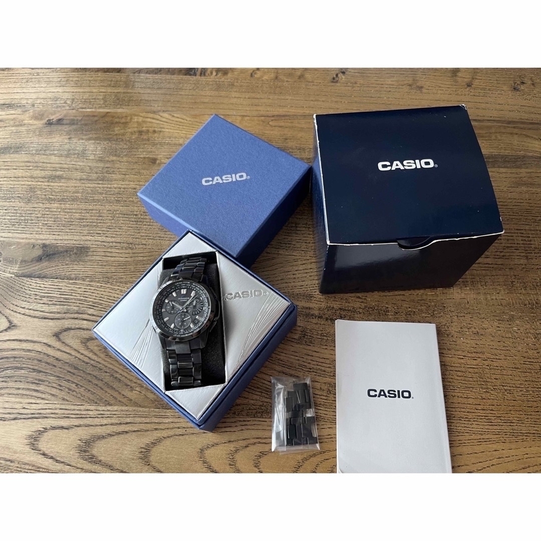 CASIO(カシオ)の【Kuma 様専用/ジャンク】CASIOオシアナス（OCW-M700） メンズの時計(腕時計(アナログ))の商品写真