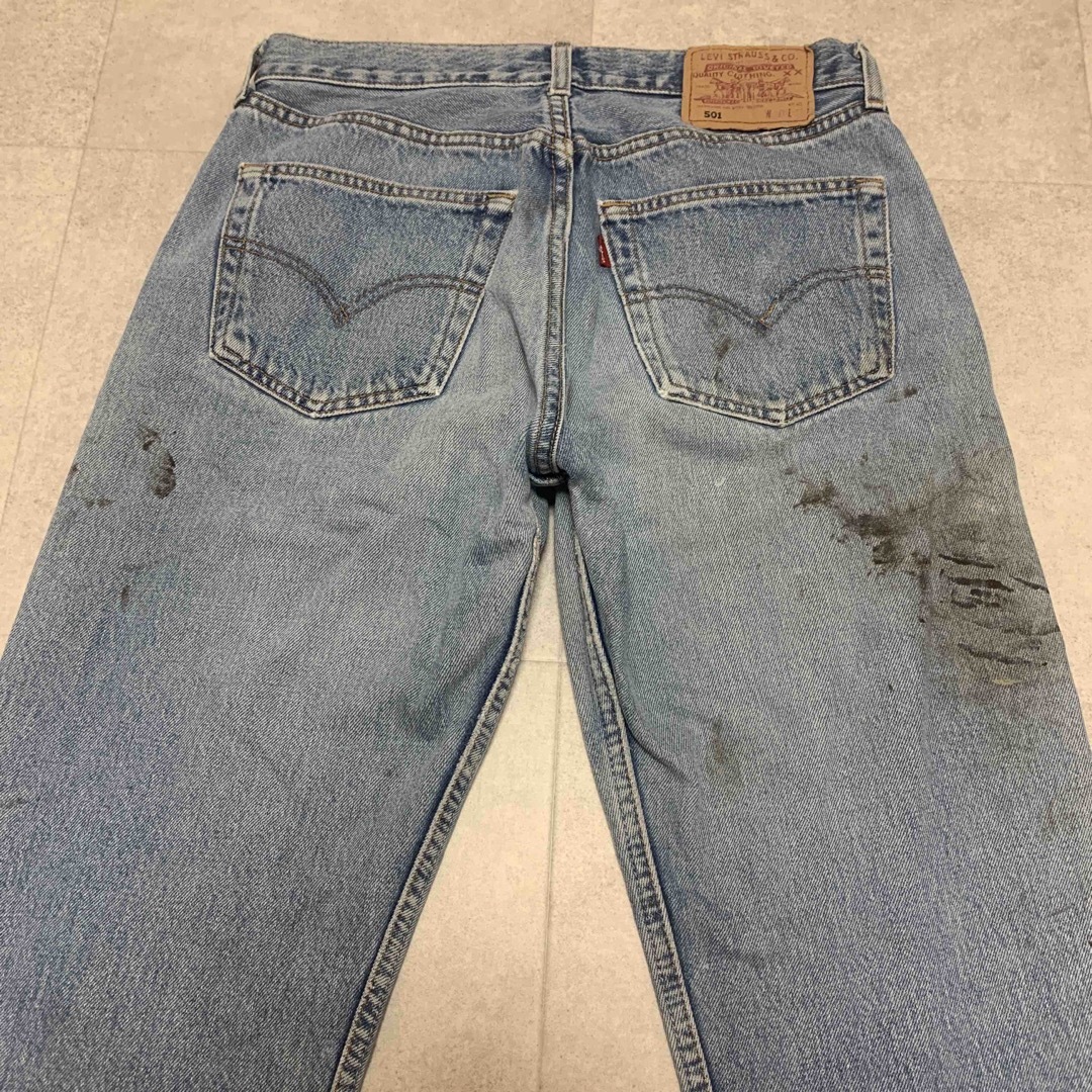 501(ゴーマルイチ)のLEVIS VINTAGE 501 ペンキ　デニム メンズのパンツ(デニム/ジーンズ)の商品写真