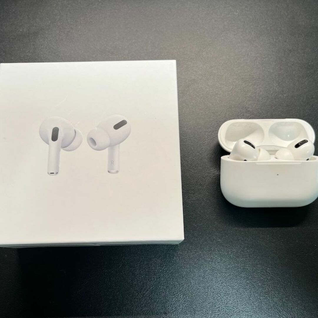 Apple AirPods Pro MWP22J/A A2084 レザーケース付 Apple AirPods Pro MWP22J/A A2084 レザーケース付