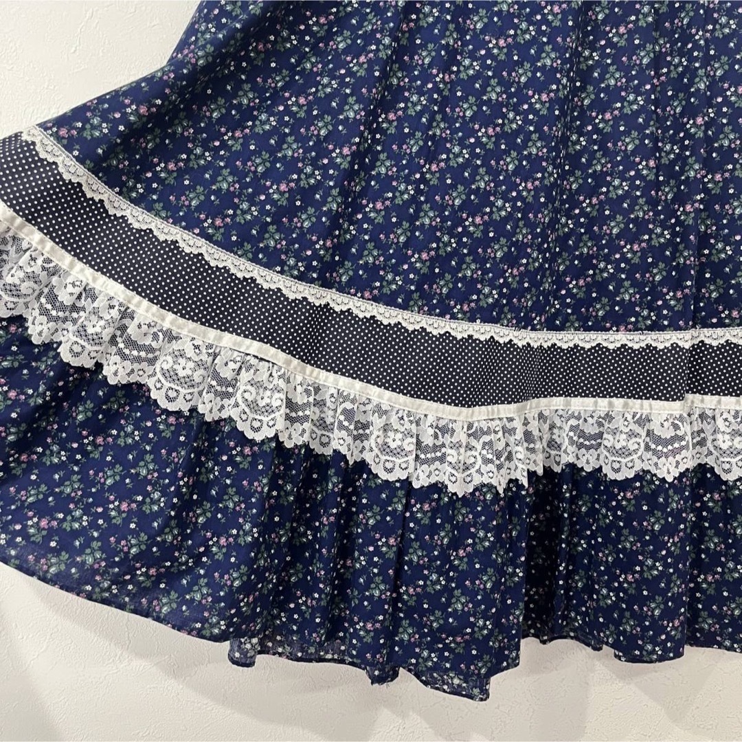 GUNNE SAX(ガニーサックス)のビンテージ　70s　USA製　ガニーサックス　小花柄　レース　スカート レディースのスカート(ロングスカート)の商品写真