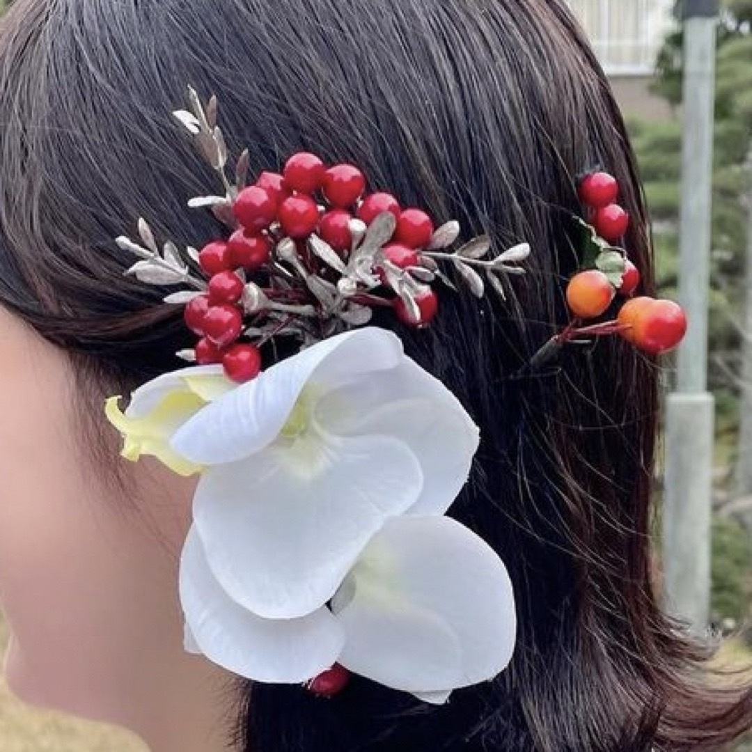 南天　和装　ヘアアクセサリー　髪飾り ハンドメイドのアクセサリー(ヘアアクセサリー)の商品写真