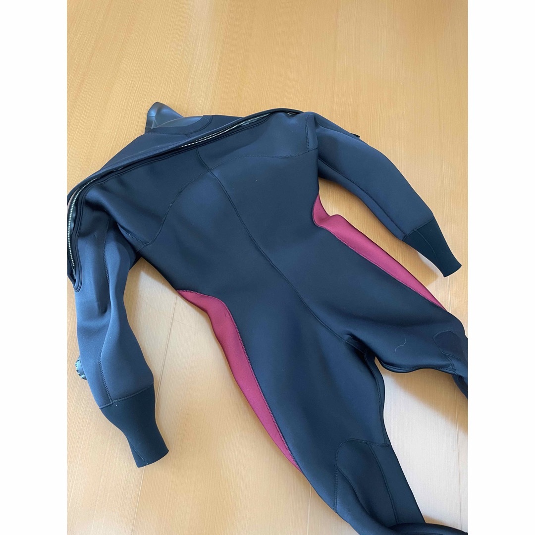 美品☆ワールドダイブ ドライスーツ ADH68 スキューバダイビング