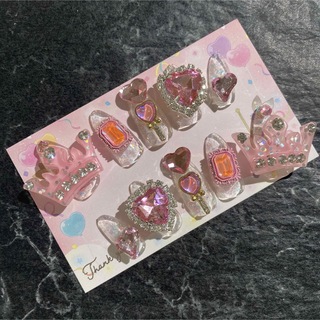 ピンクジュエリーネイル　ゆめかわネイル　うるうるネイル　韓国風ネイル コスメ/美容のネイル(つけ爪/ネイルチップ)の商品写真