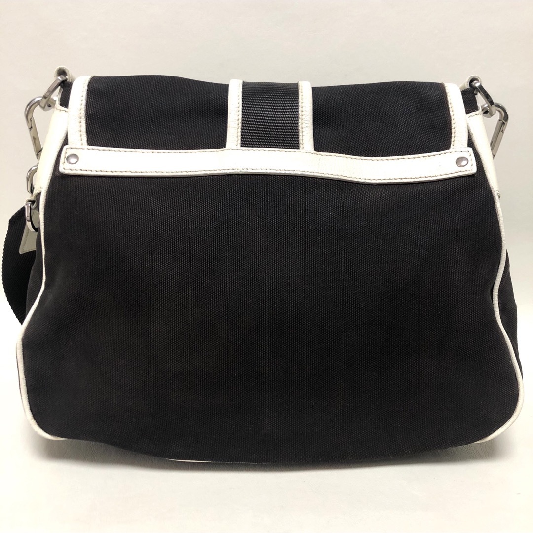 PRADA プラダ 三角プレート キャンパス/レザー ショルダーバッグ PRADA プラダ 三角プレート キャンパス/レザー ショルダーバッグ