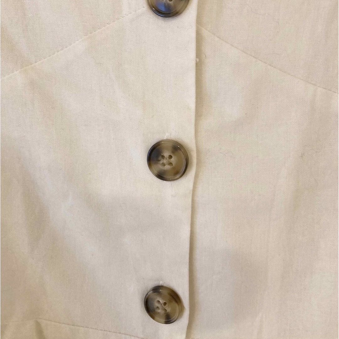 titivate(ティティベイト)のフレンチスリーブペプラムブラウス レディースのトップス(シャツ/ブラウス(半袖/袖なし))の商品写真