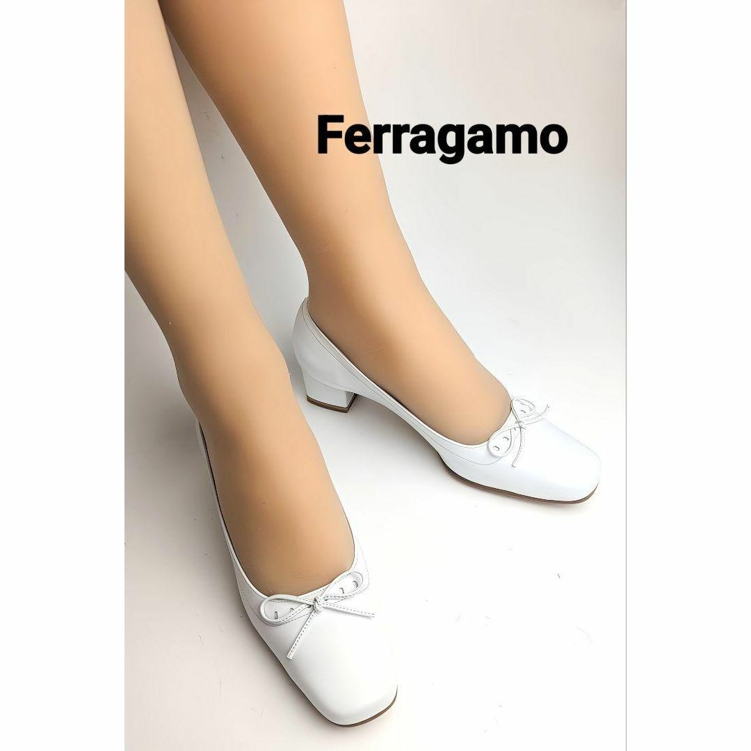 Salvatore Ferragamo - 新品そっくりさん⭐フェラガモFerragamo リボン